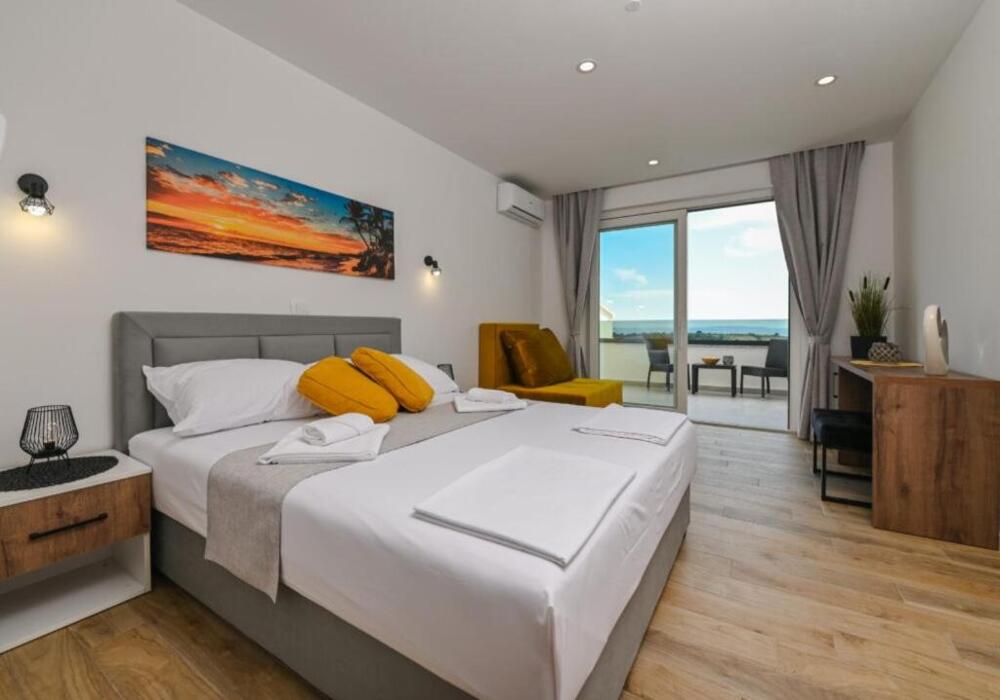 Boutique Hotel IVY'Z - trokrevetna soba